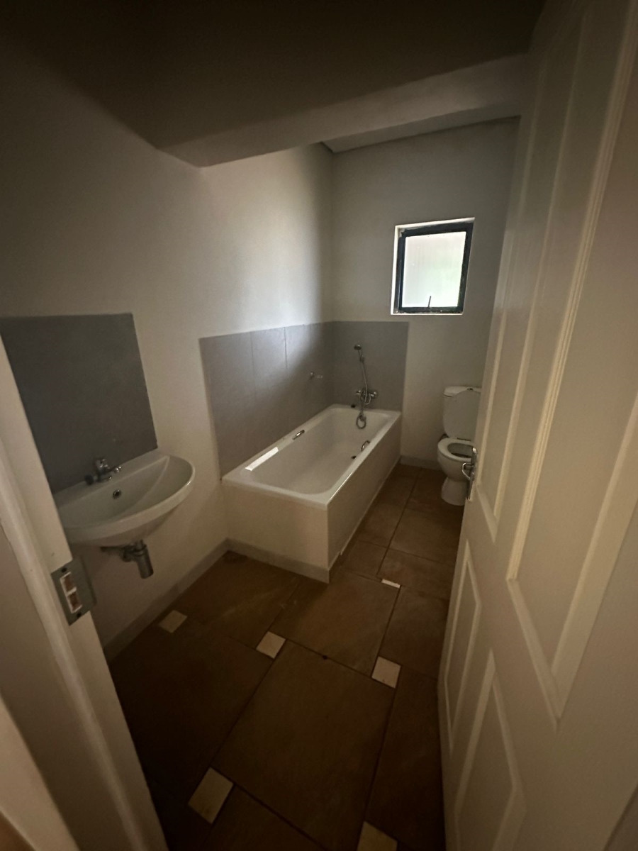 To Let 2 Bedroom Property for Rent in Prestbury KwaZulu-Natal