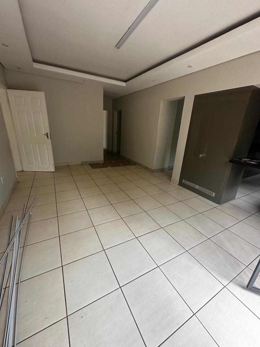 To Let 2 Bedroom Property for Rent in Prestbury KwaZulu-Natal