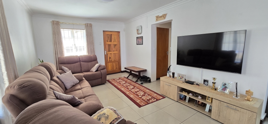 3 Bedroom Property for Sale in Raisethorpe KwaZulu-Natal