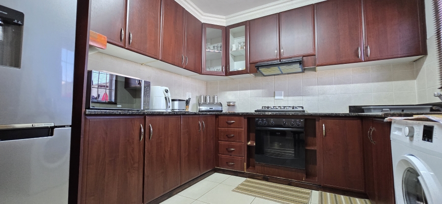 3 Bedroom Property for Sale in Raisethorpe KwaZulu-Natal