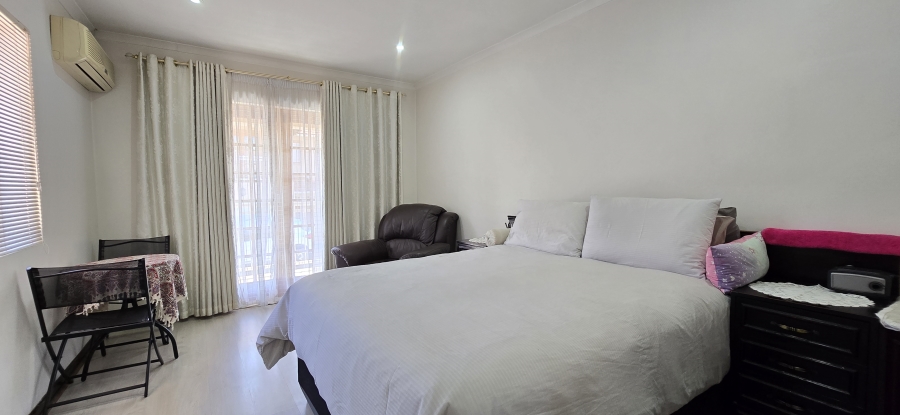 3 Bedroom Property for Sale in Raisethorpe KwaZulu-Natal