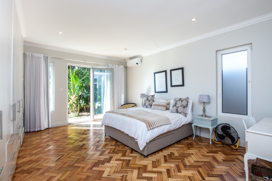 4 Bedroom Property for Sale in Beachwood KwaZulu-Natal