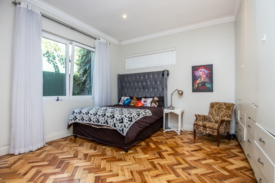 4 Bedroom Property for Sale in Beachwood KwaZulu-Natal