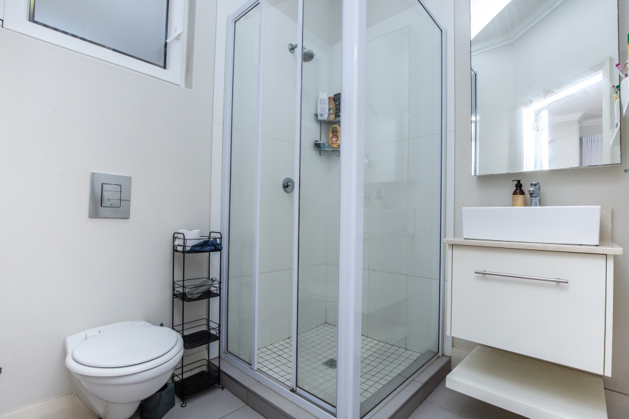 4 Bedroom Property for Sale in Beachwood KwaZulu-Natal