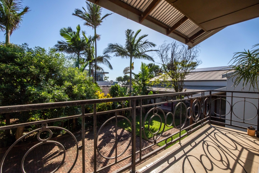 4 Bedroom Property for Sale in Beachwood KwaZulu-Natal