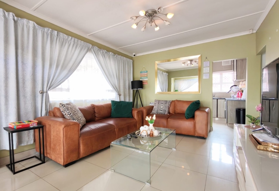 To Let 3 Bedroom Property for Rent in Montclair KwaZulu-Natal
