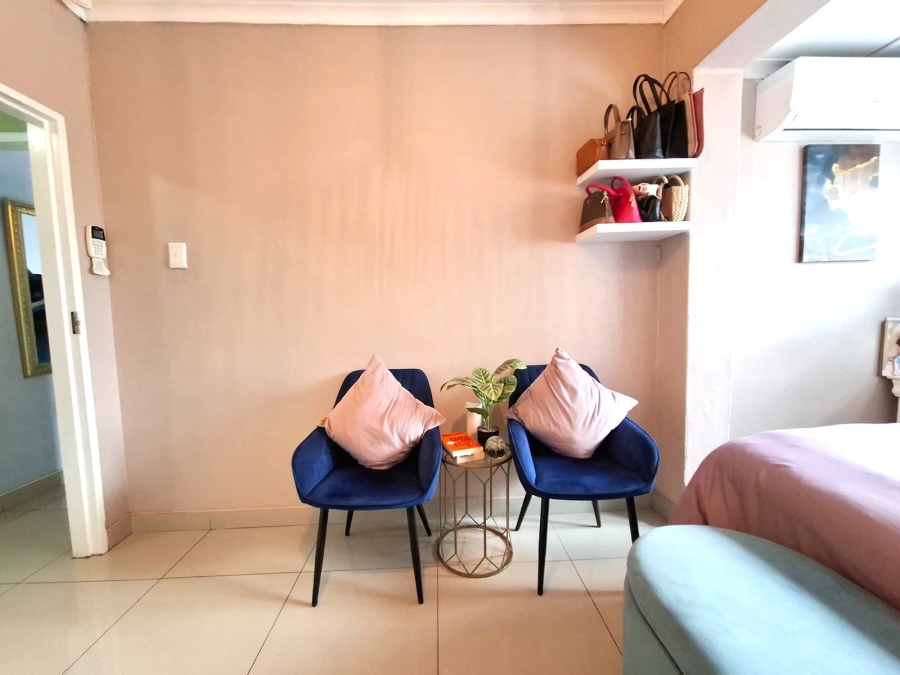 To Let 3 Bedroom Property for Rent in Montclair KwaZulu-Natal