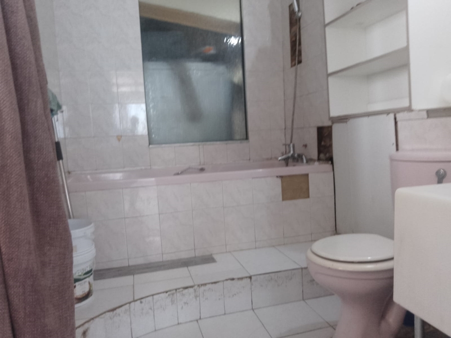 4 Bedroom Property for Sale in Point KwaZulu-Natal