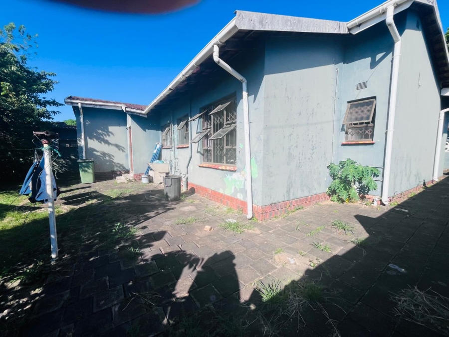 3 Bedroom Property for Sale in Esikhawini KwaZulu-Natal