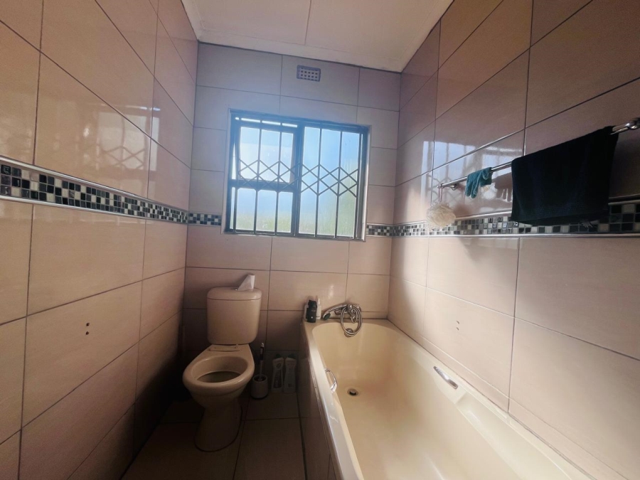 3 Bedroom Property for Sale in Esikhawini KwaZulu-Natal