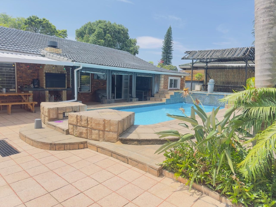 5 Bedroom Property for Sale in Meer En See KwaZulu-Natal