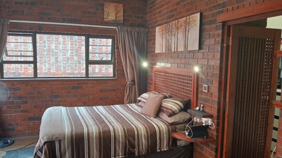 3 Bedroom Property for Sale in Meer En See KwaZulu-Natal