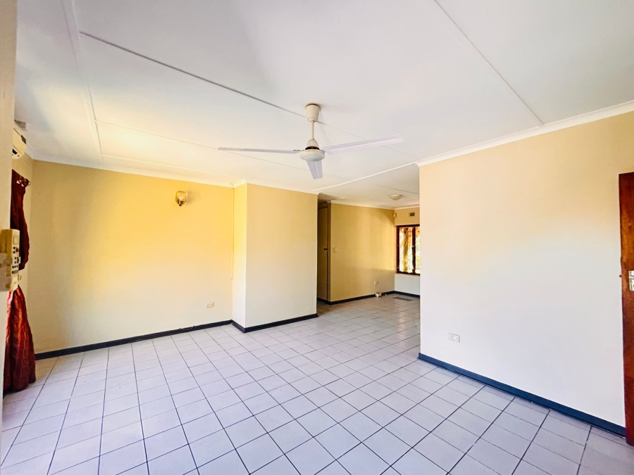 3 Bedroom Property for Sale in Meer En See KwaZulu-Natal