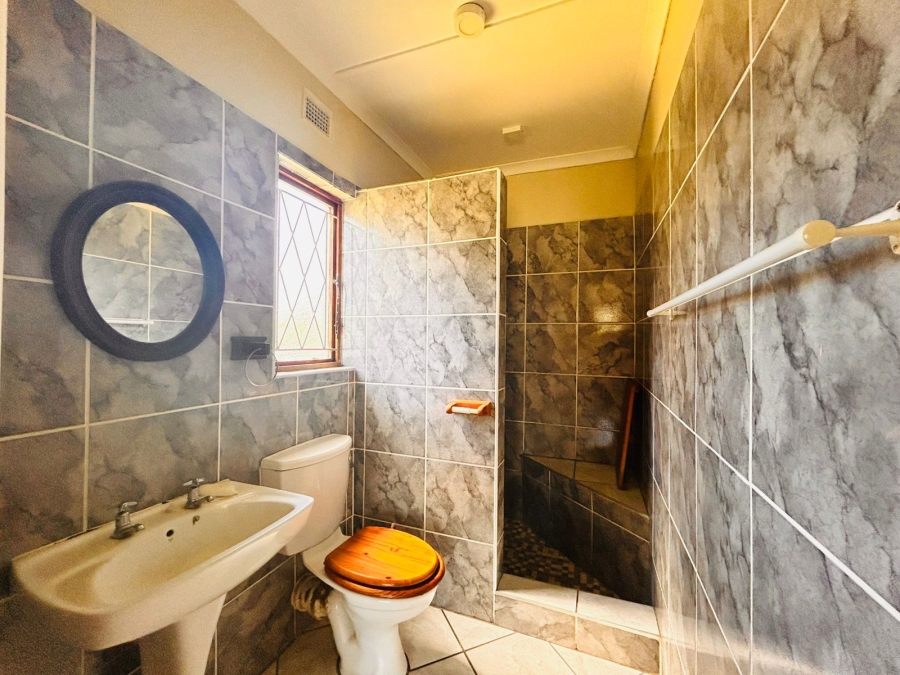 3 Bedroom Property for Sale in Meer En See KwaZulu-Natal