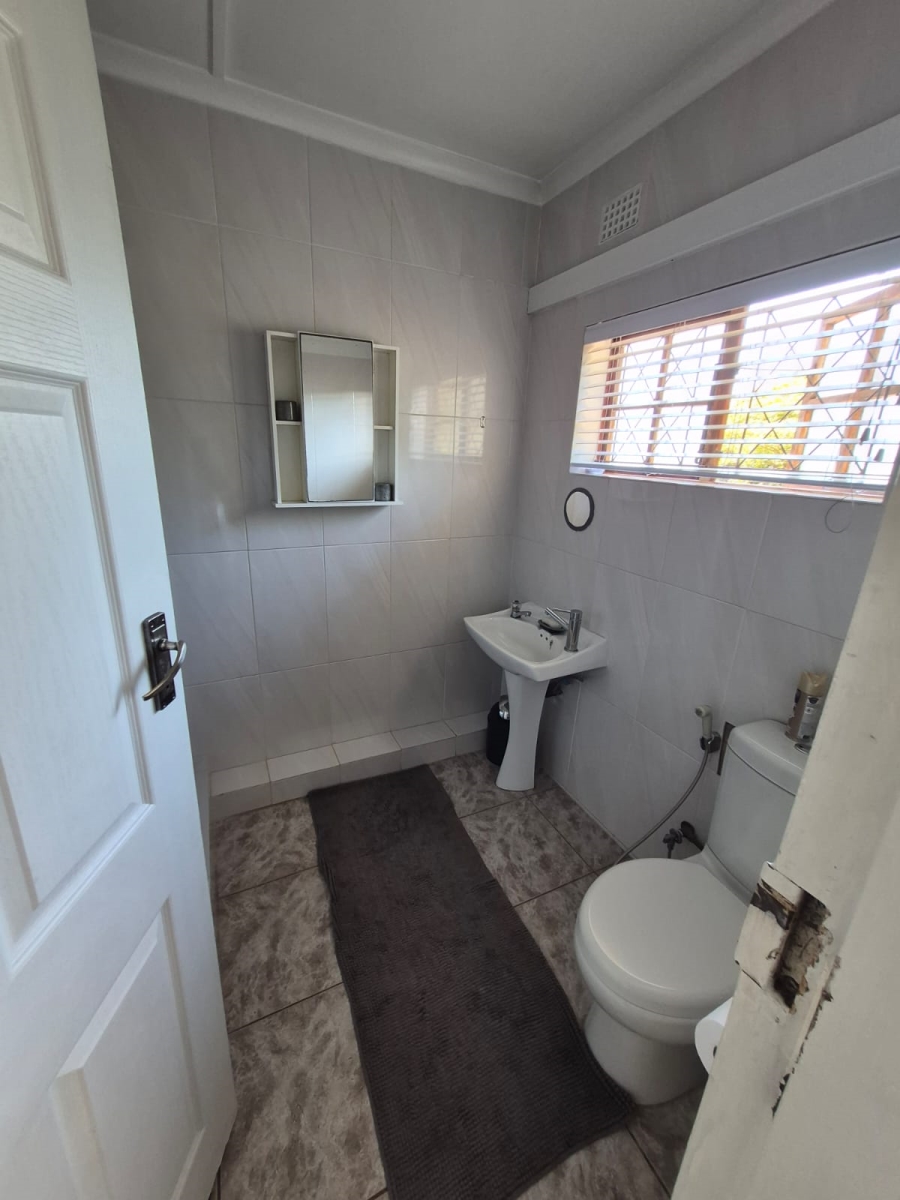 3 Bedroom Property for Sale in Brighton Beach KwaZulu-Natal