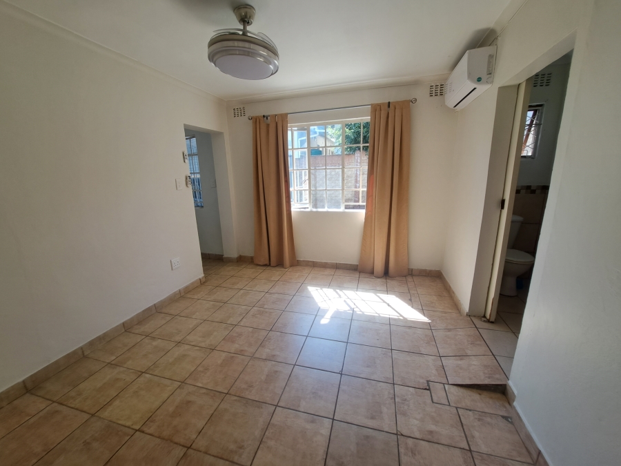 To Let 1 Bedroom Property for Rent in Glen Park KwaZulu-Natal