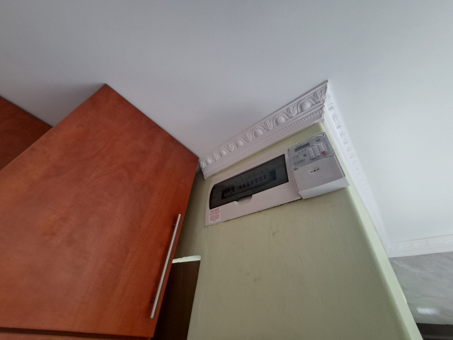 To Let 1 Bedroom Property for Rent in Morningside KwaZulu-Natal