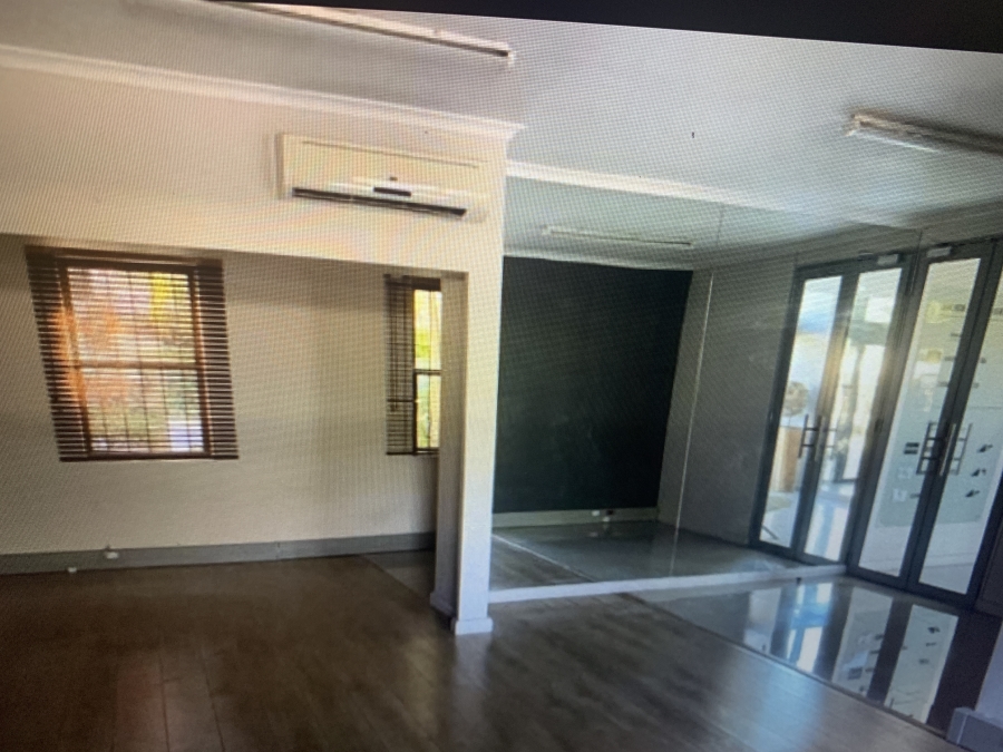 To Let commercial Property for Rent in Glen Ashley KwaZulu-Natal