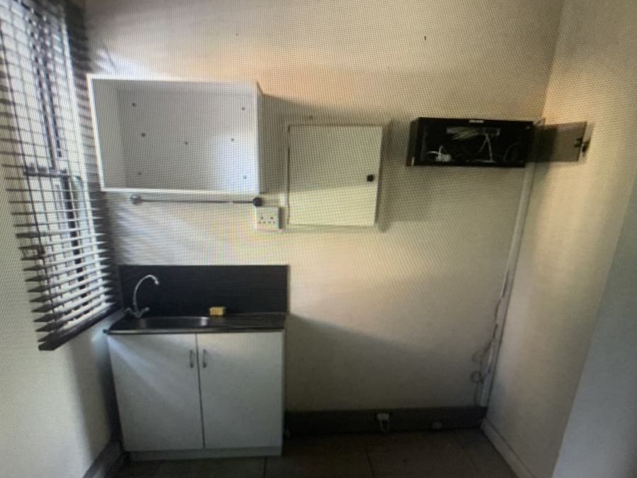 To Let commercial Property for Rent in Glen Ashley KwaZulu-Natal