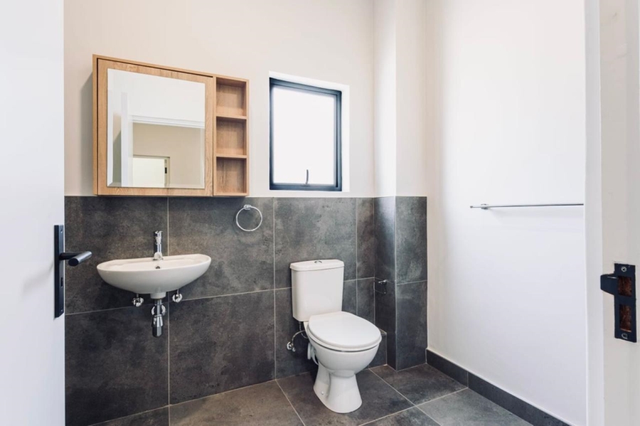 3 Bedroom Property for Sale in Westbrook KwaZulu-Natal