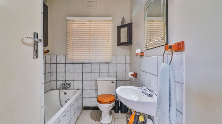 3 Bedroom Property for Sale in Prestbury KwaZulu-Natal