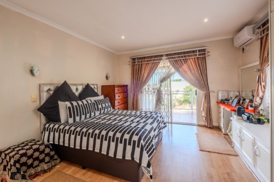 3 Bedroom Property for Sale in Broadlands KwaZulu-Natal