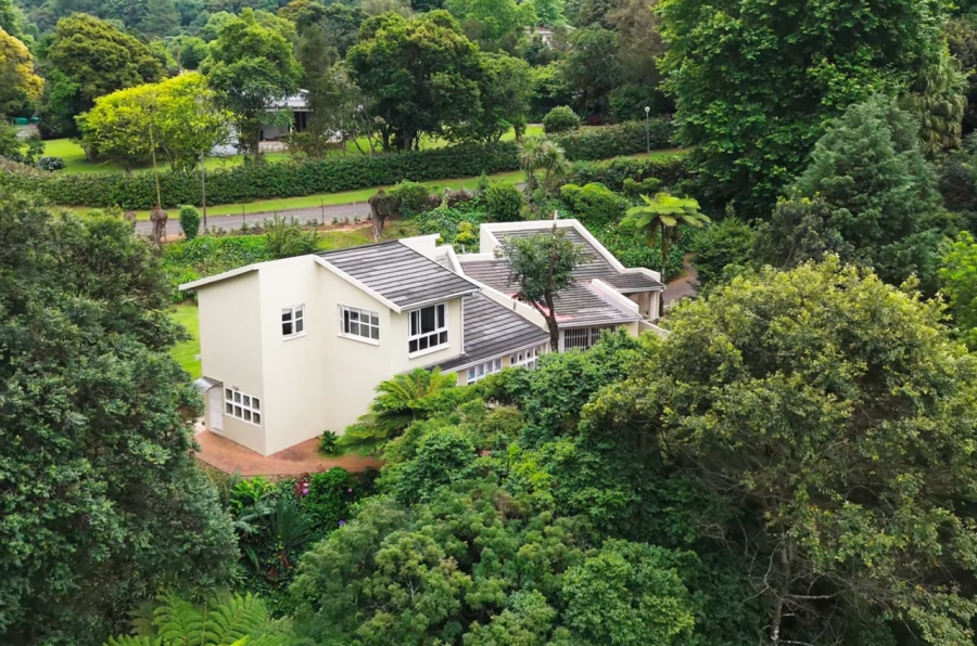 5 Bedroom Property for Sale in Worlds View KwaZulu-Natal