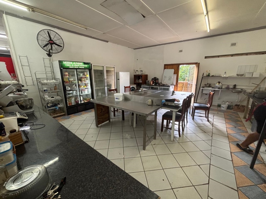 To Let commercial Property for Rent in Howick KwaZulu-Natal