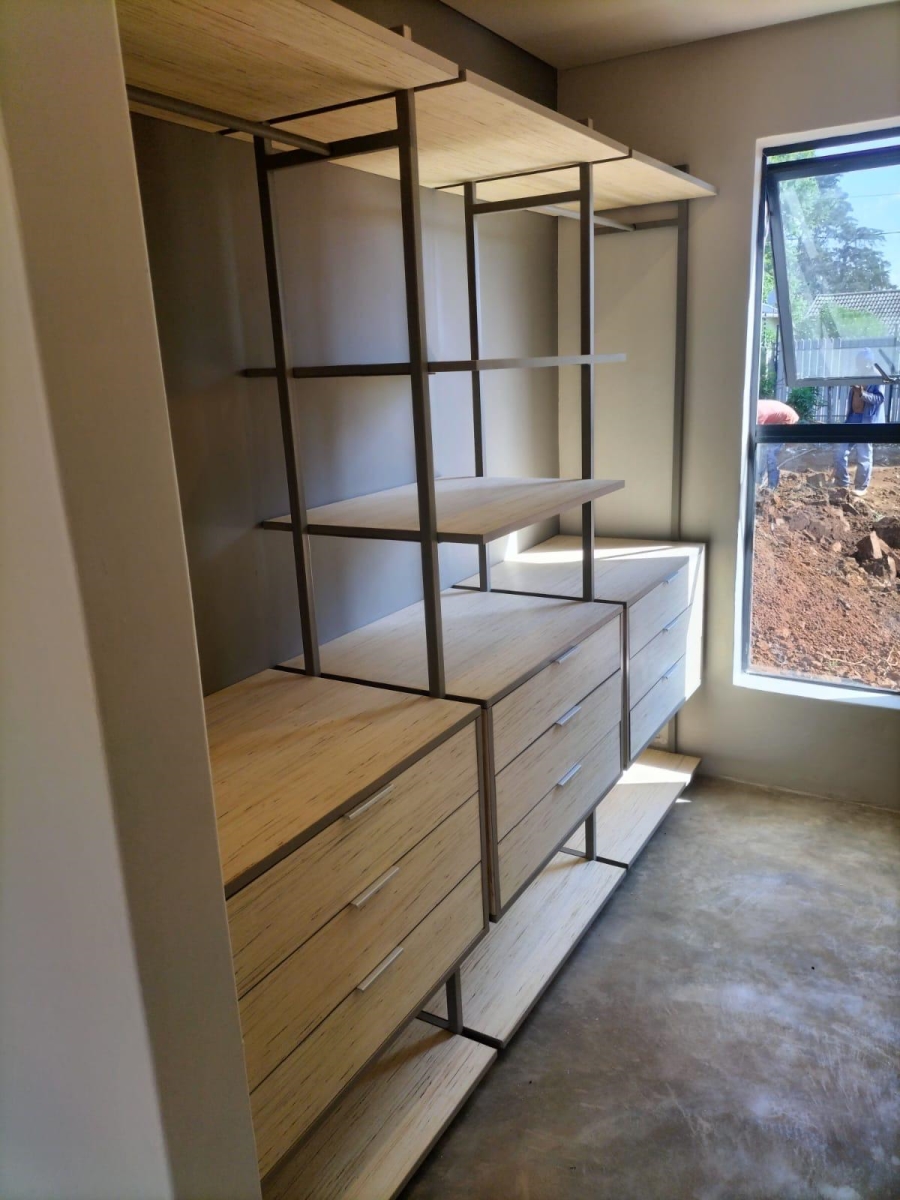 4 Bedroom Property for Sale in Greendale KwaZulu-Natal