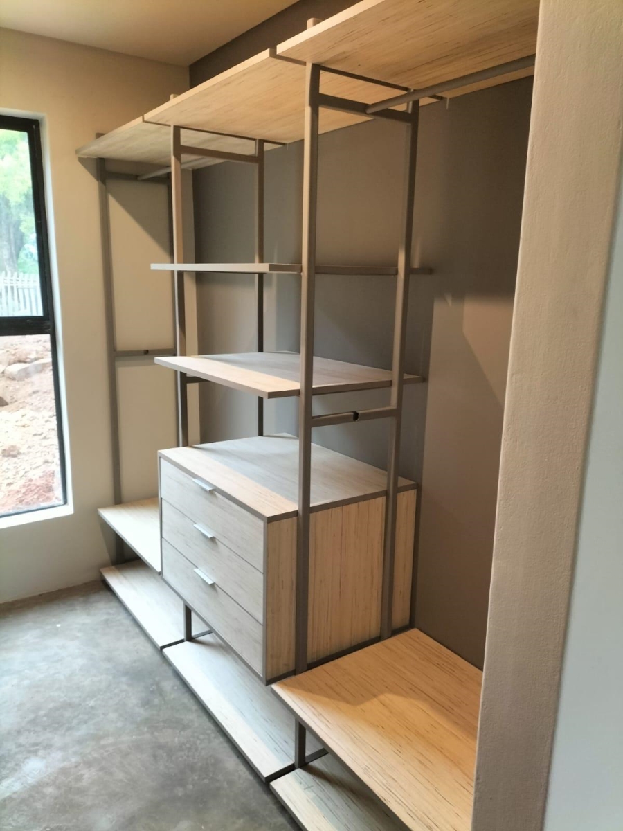 4 Bedroom Property for Sale in Greendale KwaZulu-Natal