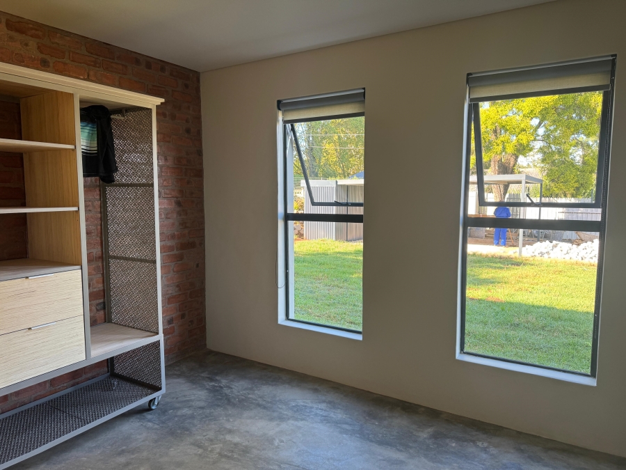 To Let 4 Bedroom Property for Rent in Greendale KwaZulu-Natal