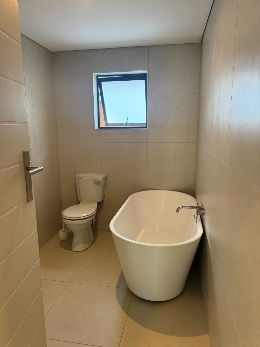 To Let 4 Bedroom Property for Rent in Greendale KwaZulu-Natal