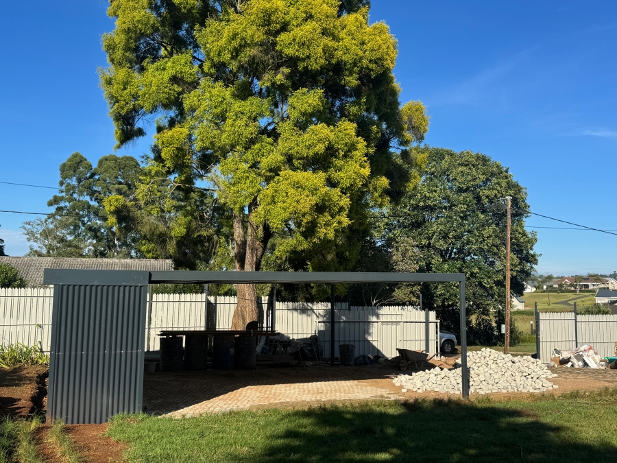 To Let 4 Bedroom Property for Rent in Greendale KwaZulu-Natal