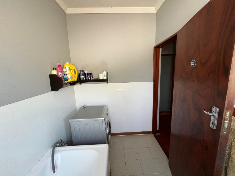 3 Bedroom Property for Sale in Bellair KwaZulu-Natal