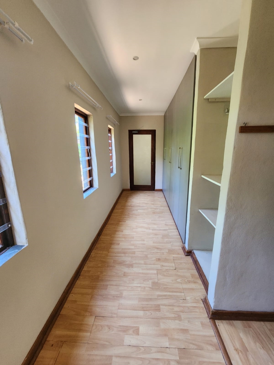 To Let 3 Bedroom Property for Rent in Forest Hills KwaZulu-Natal
