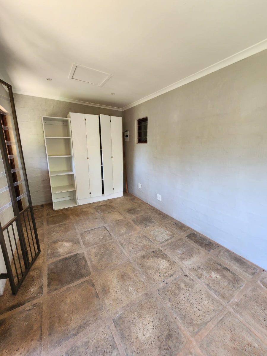 To Let 3 Bedroom Property for Rent in Forest Hills KwaZulu-Natal