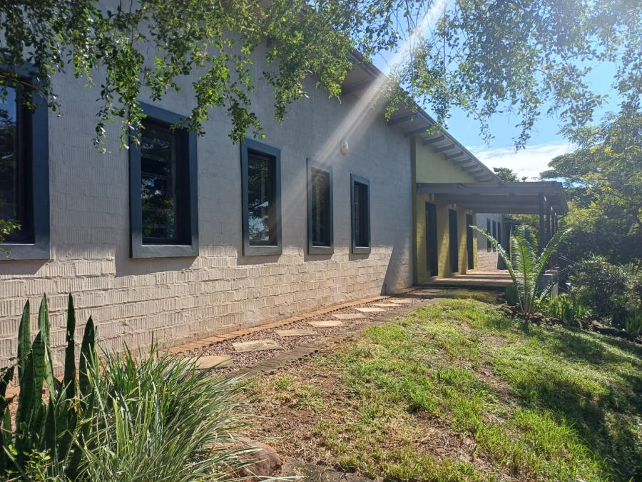 To Let 3 Bedroom Property for Rent in Forest Hills KwaZulu-Natal