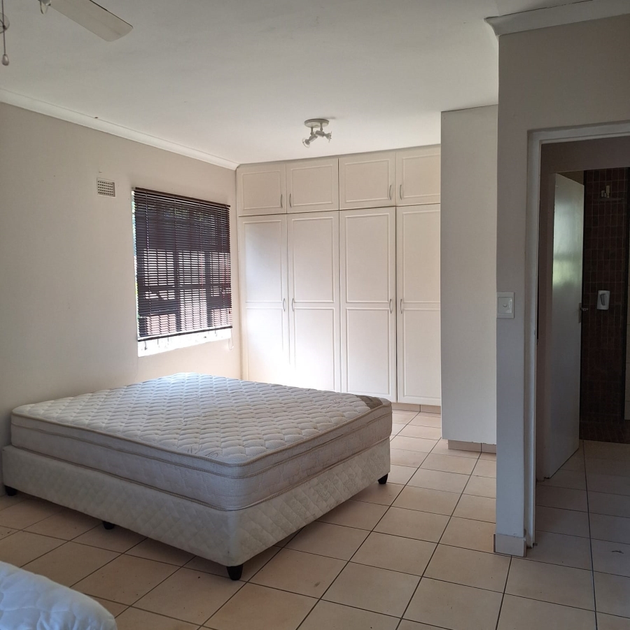 1 Bedroom Property for Sale in Dawncliffe KwaZulu-Natal