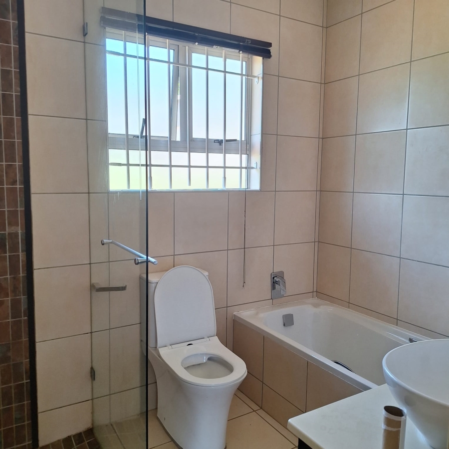 1 Bedroom Property for Sale in Dawncliffe KwaZulu-Natal
