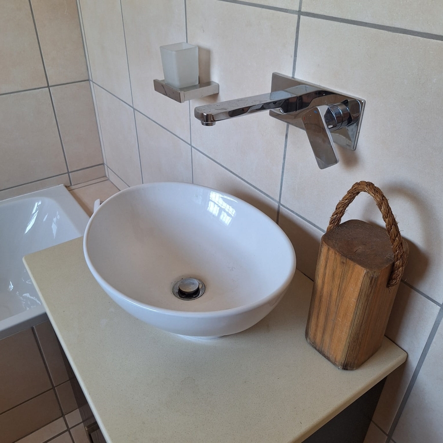 1 Bedroom Property for Sale in Dawncliffe KwaZulu-Natal