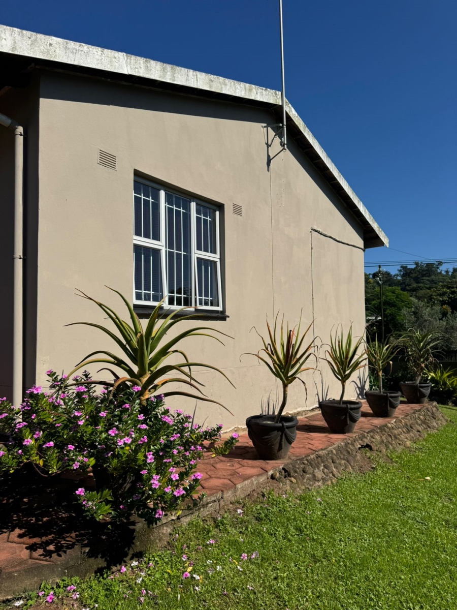 1 Bedroom Property for Sale in Dawncliffe KwaZulu-Natal