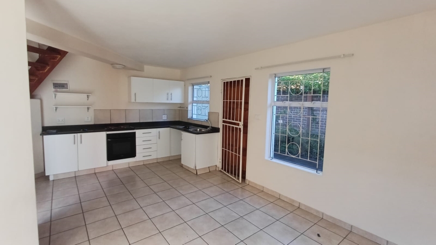 1 Bedroom Property for Sale in Scottsville KwaZulu-Natal