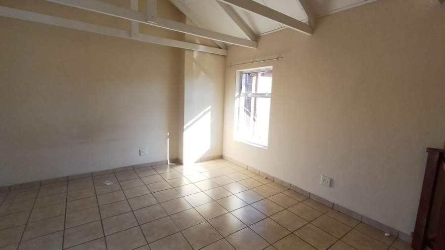 1 Bedroom Property for Sale in Scottsville KwaZulu-Natal