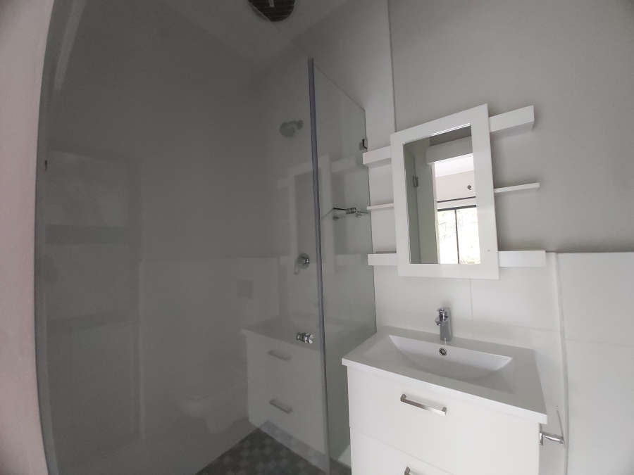 To Let 4 Bedroom Property for Rent in Palm Lakes Estate KwaZulu-Natal