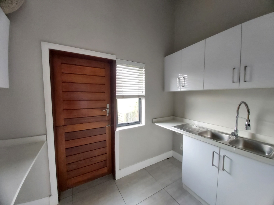 To Let 4 Bedroom Property for Rent in Palm Lakes Estate KwaZulu-Natal