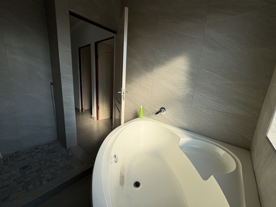 3 Bedroom Property for Sale in Palm Lakes Estate KwaZulu-Natal