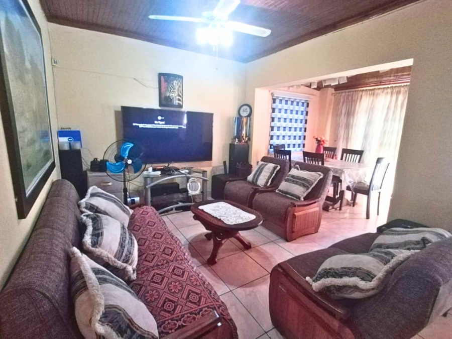 3 Bedroom Property for Sale in Woodlands KwaZulu-Natal