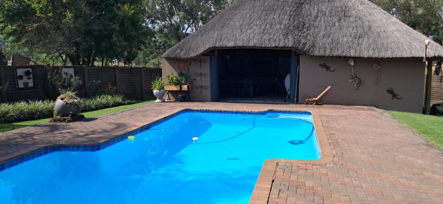 4 Bedroom Property for Sale in Pioneer Park KwaZulu-Natal