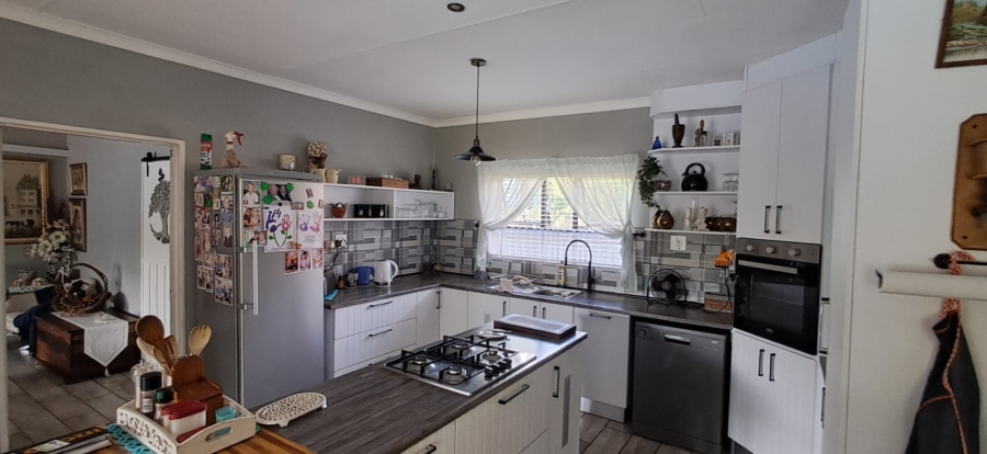 4 Bedroom Property for Sale in Pioneer Park KwaZulu-Natal