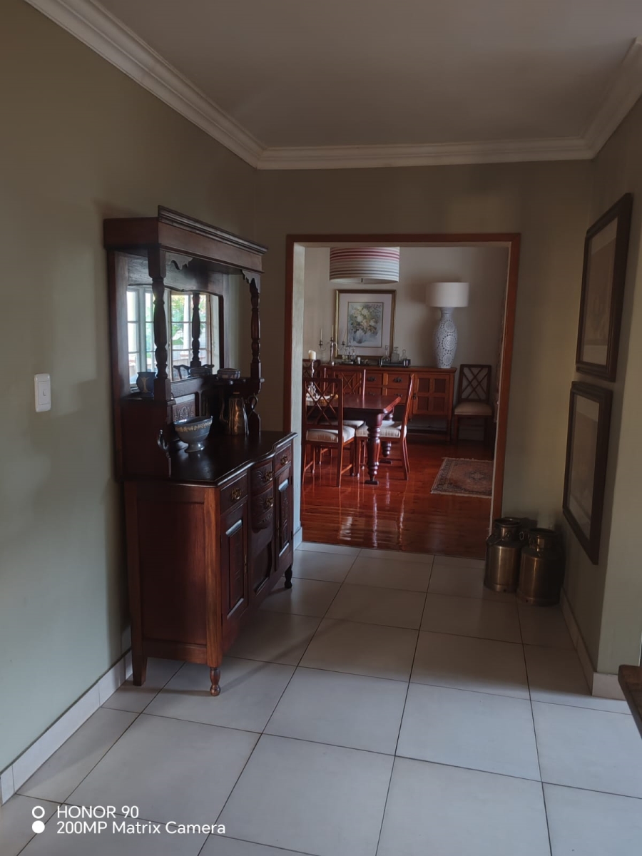 5 Bedroom Property for Sale in Ballito Central KwaZulu-Natal